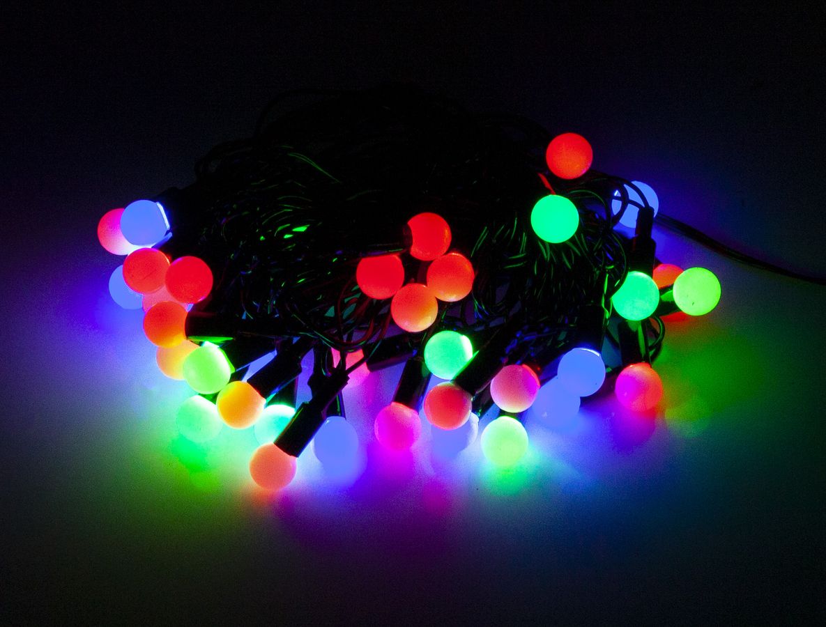 Гирлянда LED 100 - шарики, провод черный 5м (2-29)