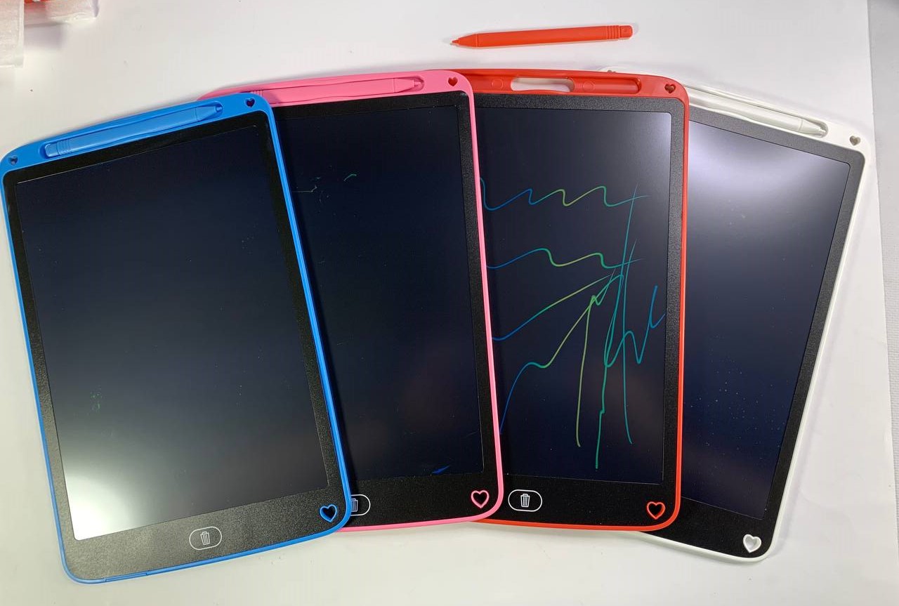 Планшет дитячий для малювання LCD 18,6 х 28,8см діагональ 12" Різнокольоровий Unison (ТК-1201-С)