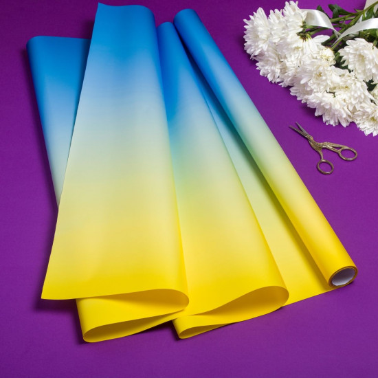 Пленка перламутровая Pastel Diamont silk Gradient, 60см х 7м Голубой Unison (PPG-1)