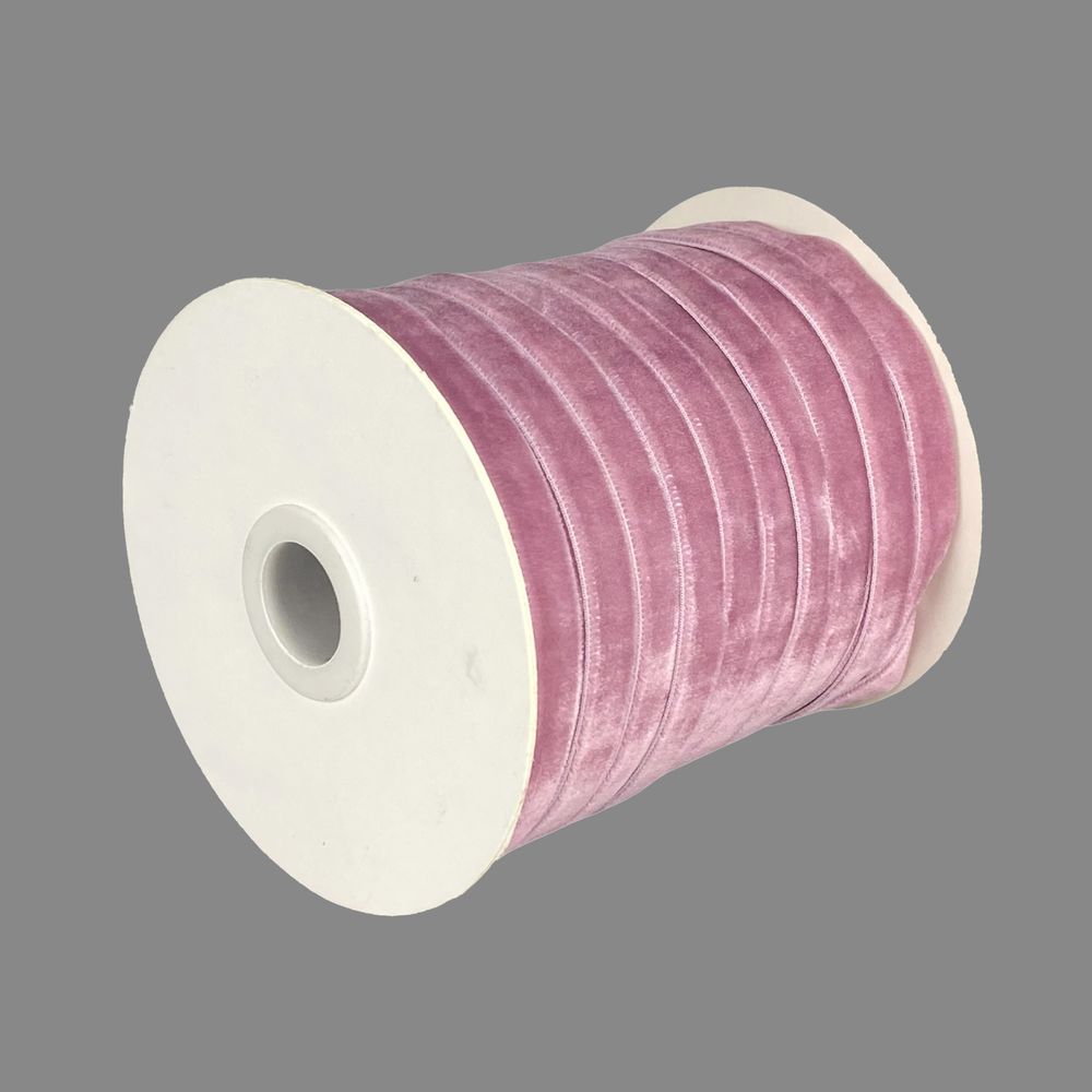 Оксамитова стрічка 1,0 см х 50 ярдів (D00810- C 75)
