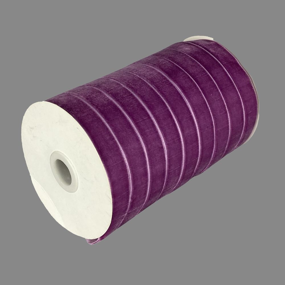 Оксамитова стрічка 1,5 см х 50 ярдів (D00815- 41)
