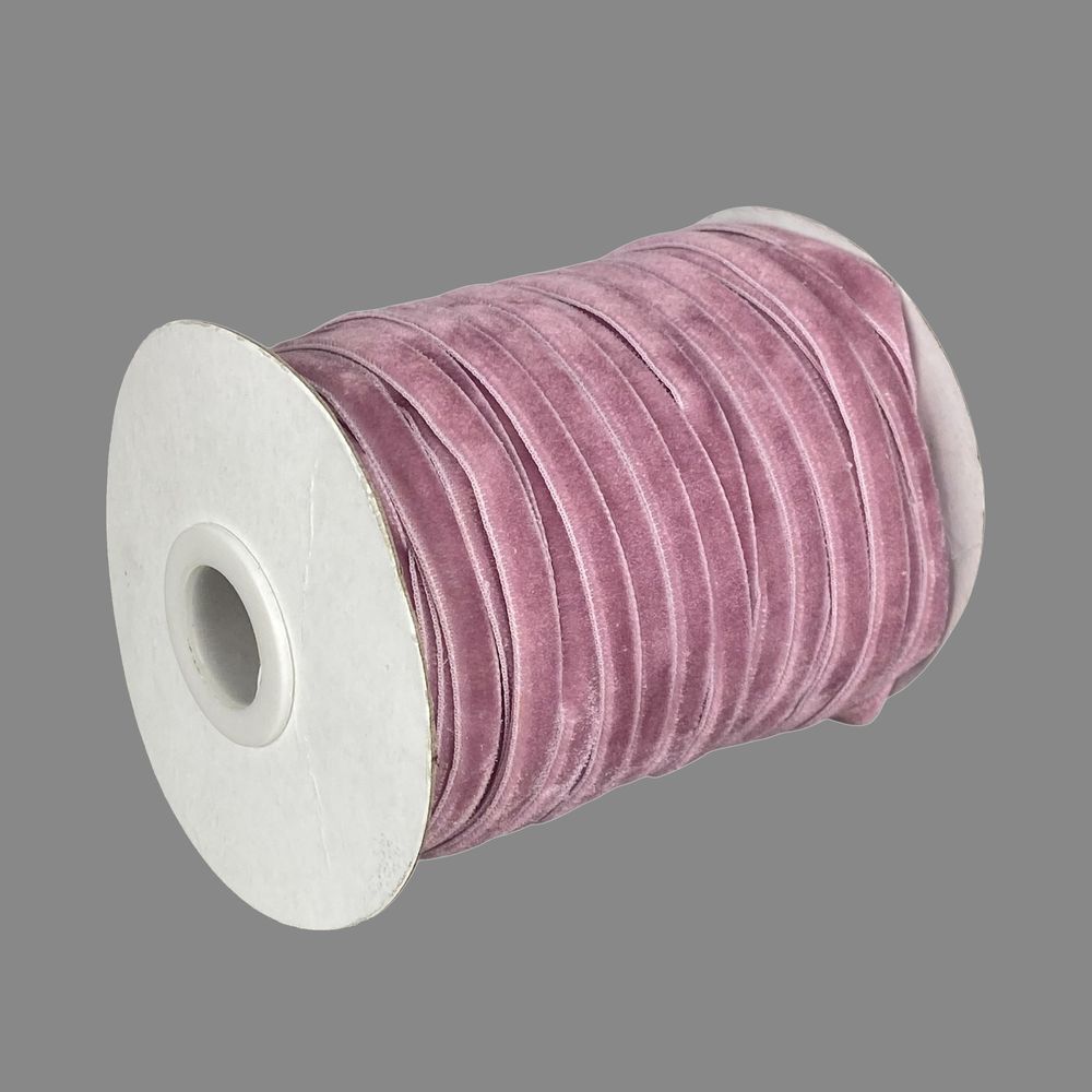 Оксамитова стрічка 0,6 см х 50 ярдів (D00806- C 75)