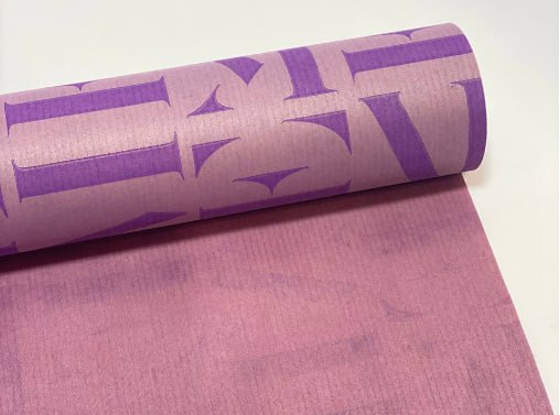 Крафт-папір подарунковий, "MAGAZINE " бузковий; 0,7х7м Різнокольоровий Unison (Пт 422.9)