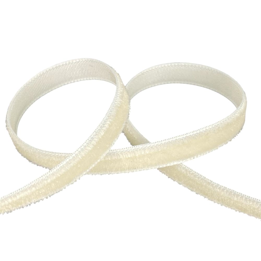 Оксамитова стрічка 0,6 см х 50 ярдів Жовтий Marill (D00806- C 15)