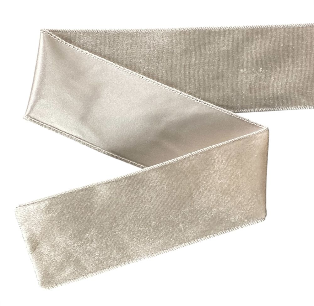 Стрічка оксамитова новорічна  , 10 ярд (D30253 pearl)