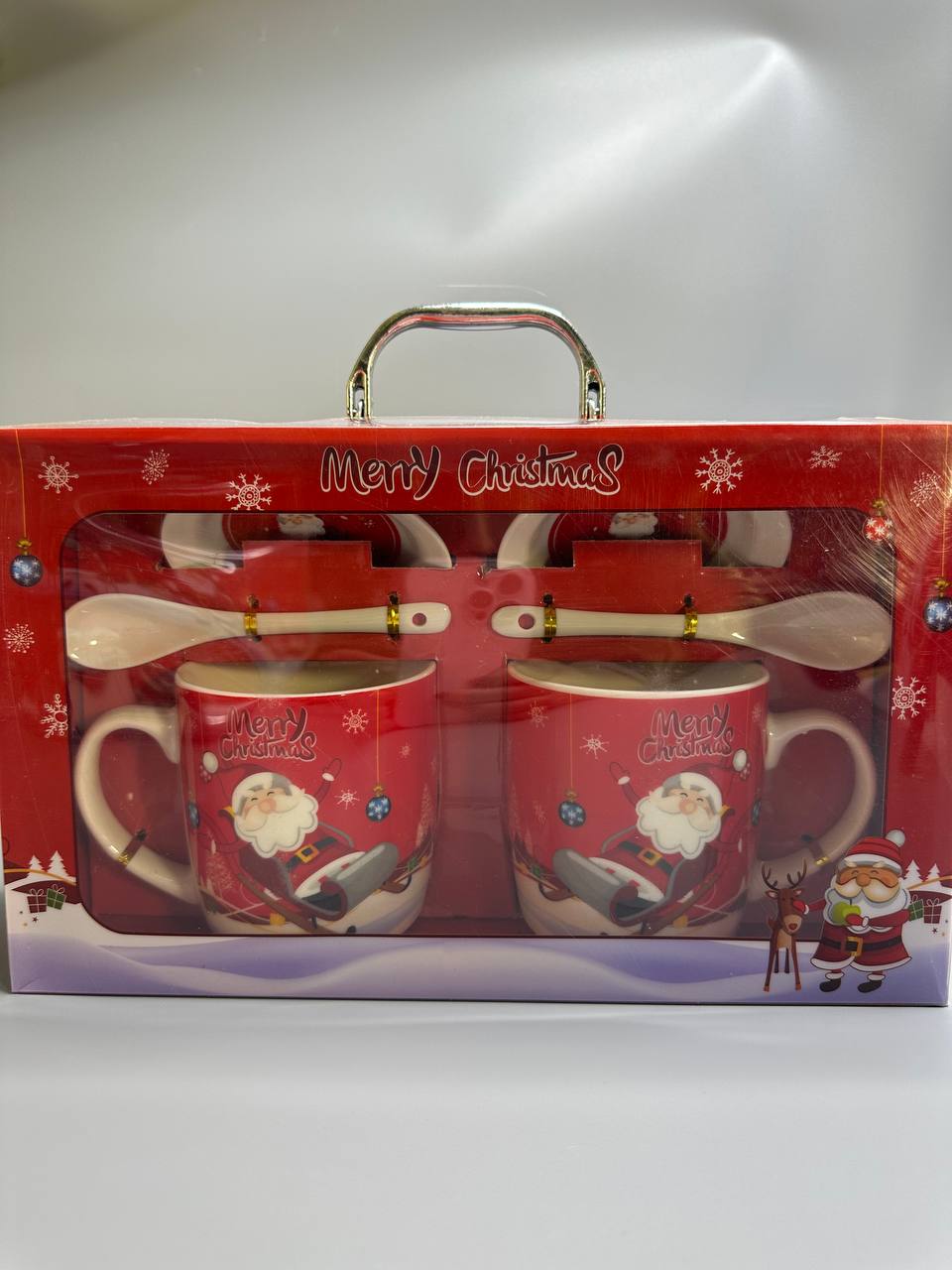 Набір кермічних чашок 2 шт. 350мл з блюдцями, ложками "Санта Клаус" у подарунковій валізі, 4 види Червоний Unison (HK-651-B)