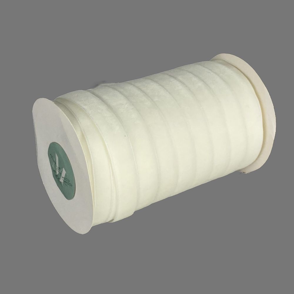 Оксамитова стрічка  1,5 см х 50 ярдів Marill (D00815- С  02)