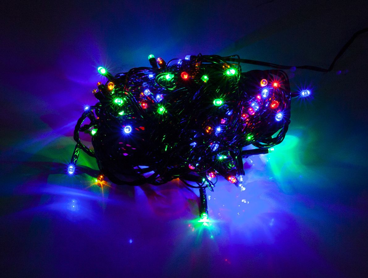 Гірлянда LED 100, провід чорний 8м (8 режимів) Unison (2-1)