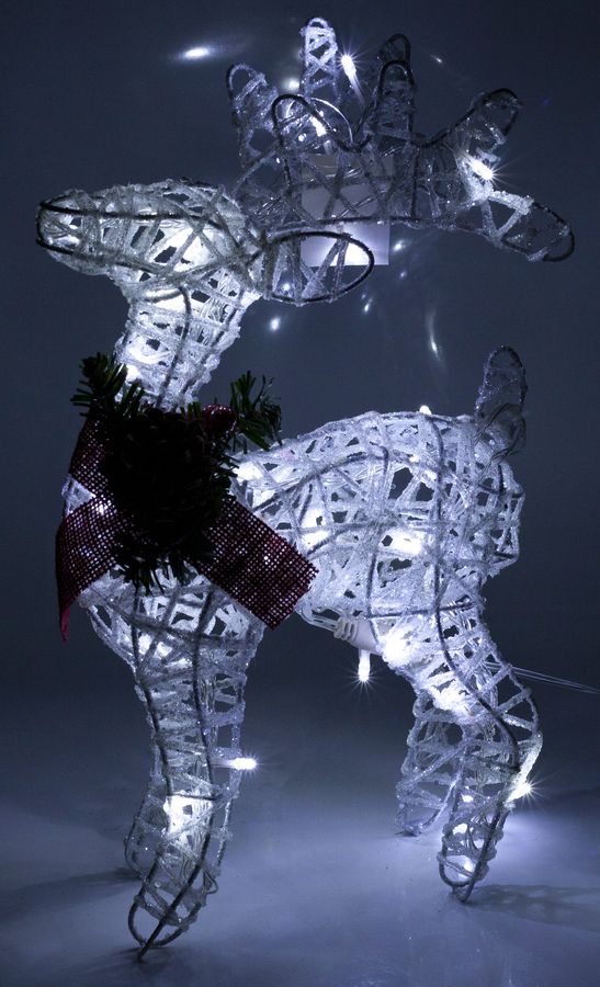 Олень-2  білий  40см (19-037-40-W)