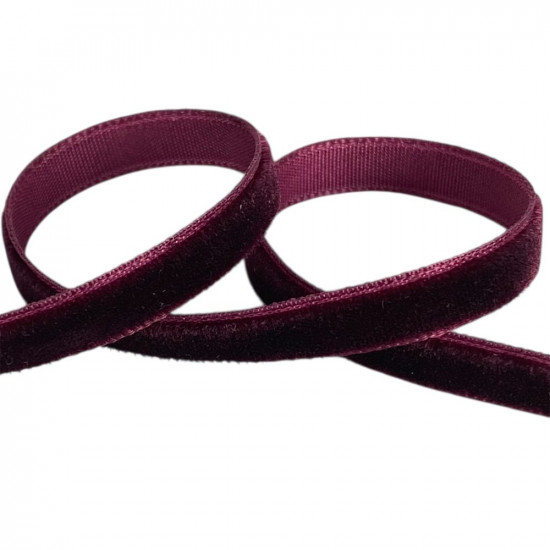 Бархатная лента  0,6 см х 50 ярдов Marill (D00806- C 84)