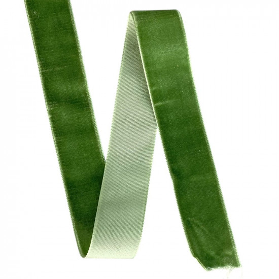 Оксамитова стрічка  2,5 см х  50 ярдів Зелений Marill (D00825- C 41)