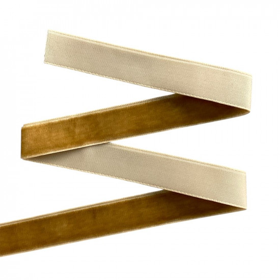 Оксамитова стрічка  1,5 см х 50 ярдів Бежевий Marill (D00815- 19)