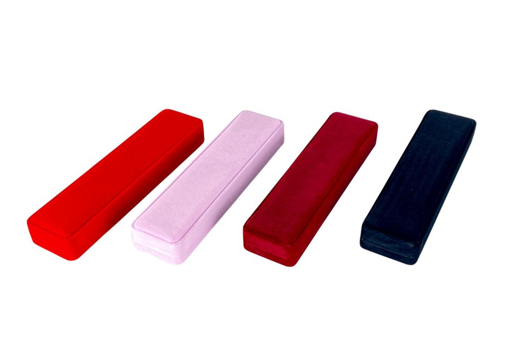 Коробка подарункова оксамитова для прикрас 22 х 5см (10580)