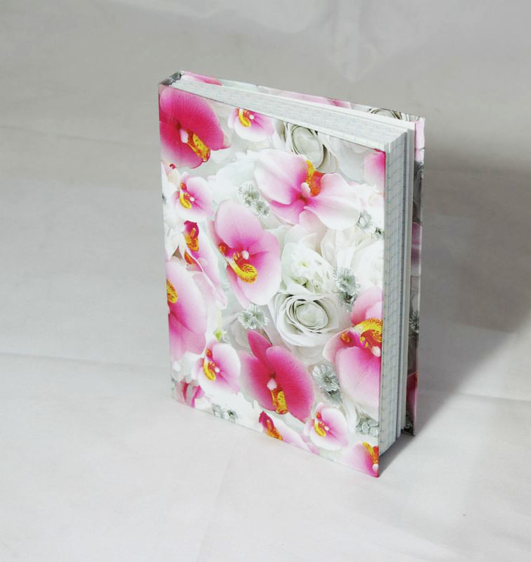 Блокнот  А6, клітинка,тверда ламінована обкладинка, 10,0х15,0, 160 аркушів (A6 - 160)