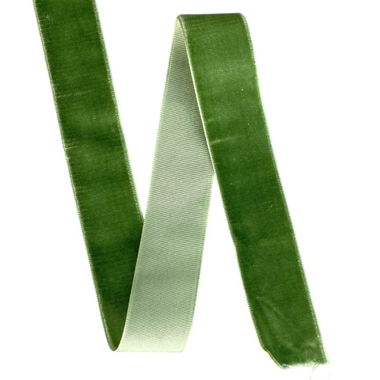 Бархатная лента  2,5 см х  50 ярдов Зеленый Marill (D00825- C 41)