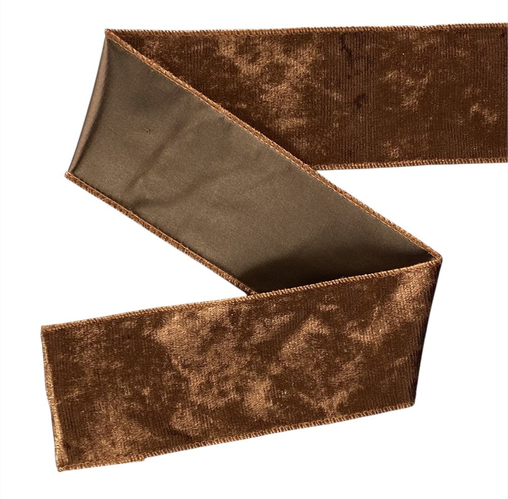 Лента бархатная новогодняя  63мм , 10 ярд (D30253 brown)