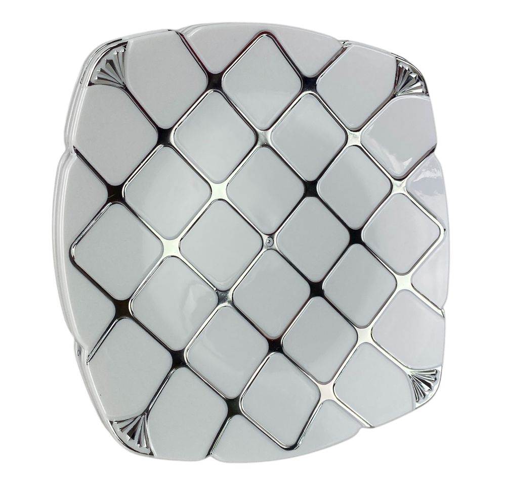 Тарелки серебряные пластиковые многоразовые квадратные 18 х 18см, 10шт/уп (7500-205)