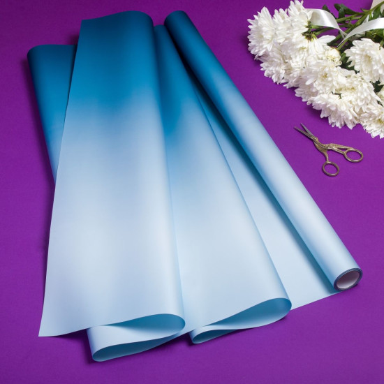 Пленка перламутровая Pastel Diamont silk Gradient, 60см х 7м Голубой Unison (PPG-14)