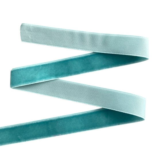 Бархатная лента  1,5см х 50 ярдов Marill (D00815- 31)