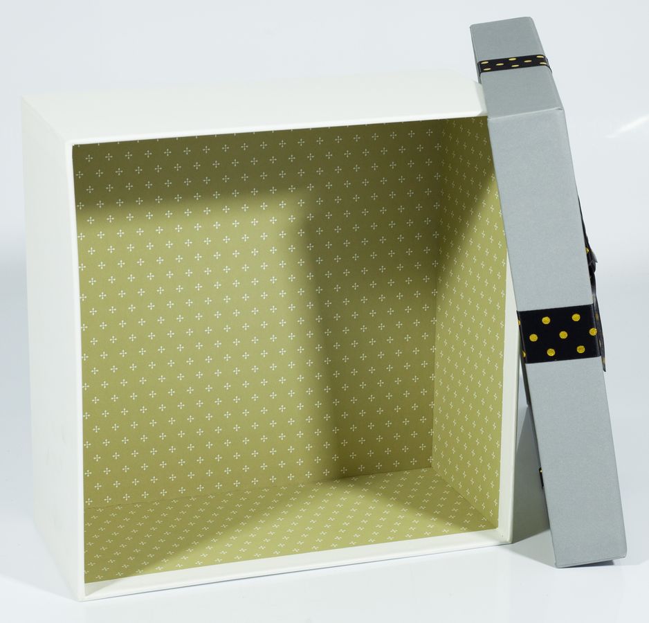 Подарункова коробка JKZ-68, квадратна сіра з білим, 21х21х10cm/17х17х9/14х14х7cm   3шт. в наборі (JKZ-68)