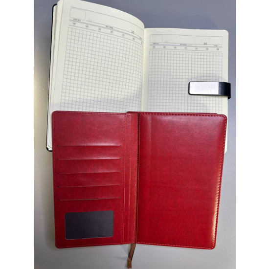 Щоденник недатований 150 арк А5 шкір/зам на магніті "З візитницею" 70 г/м² Різнокольоровий Unison (19901)