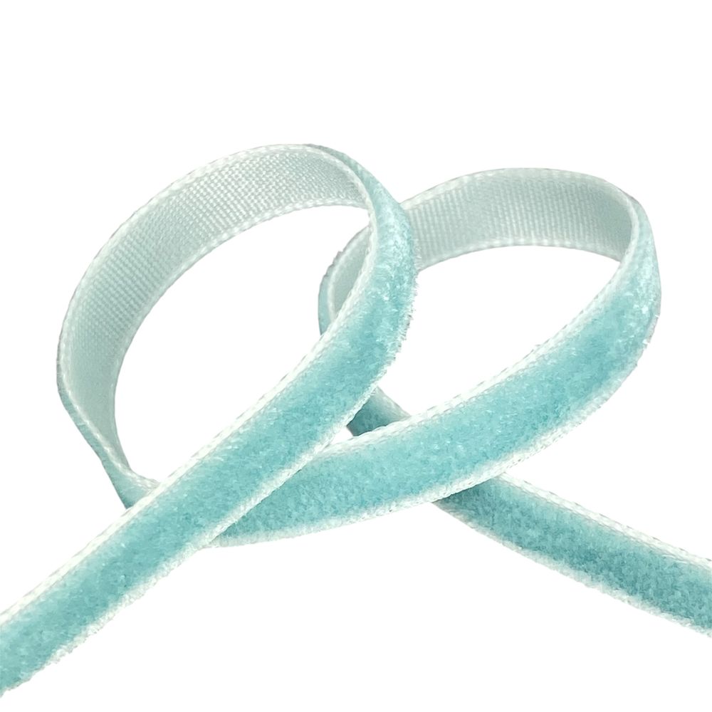 Оксамитова стрічка  0,6 см х 50 ярдів Marill (D00806- C 31)