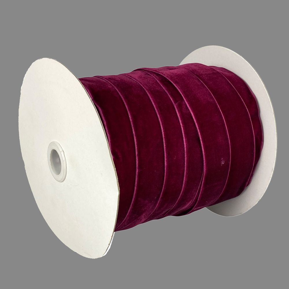 Оксамитова стрічка  2,5 см х 50 ярдів Marill (D00825- 36)