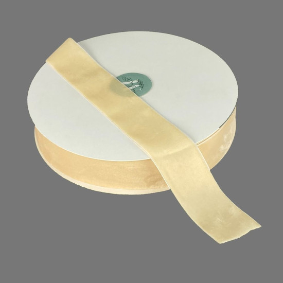 Оксамитова стрічка  4 см (±5мм) х 30 ярдів Бежевий Aodemei (D00840-   01)