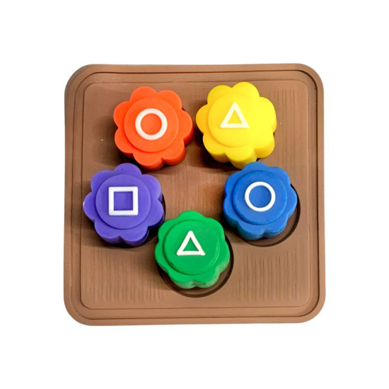 Настольная игра Гонги Игра кальмара кубики 7 х 7см(квадрат) , кубики Ø1,8см, h-2см (Gs-3)