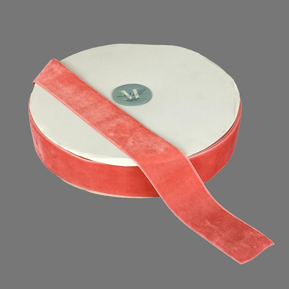 Оксамитова стрічка  4 см (±5мм) х 30 ярдів Marill (D00840- C 11)