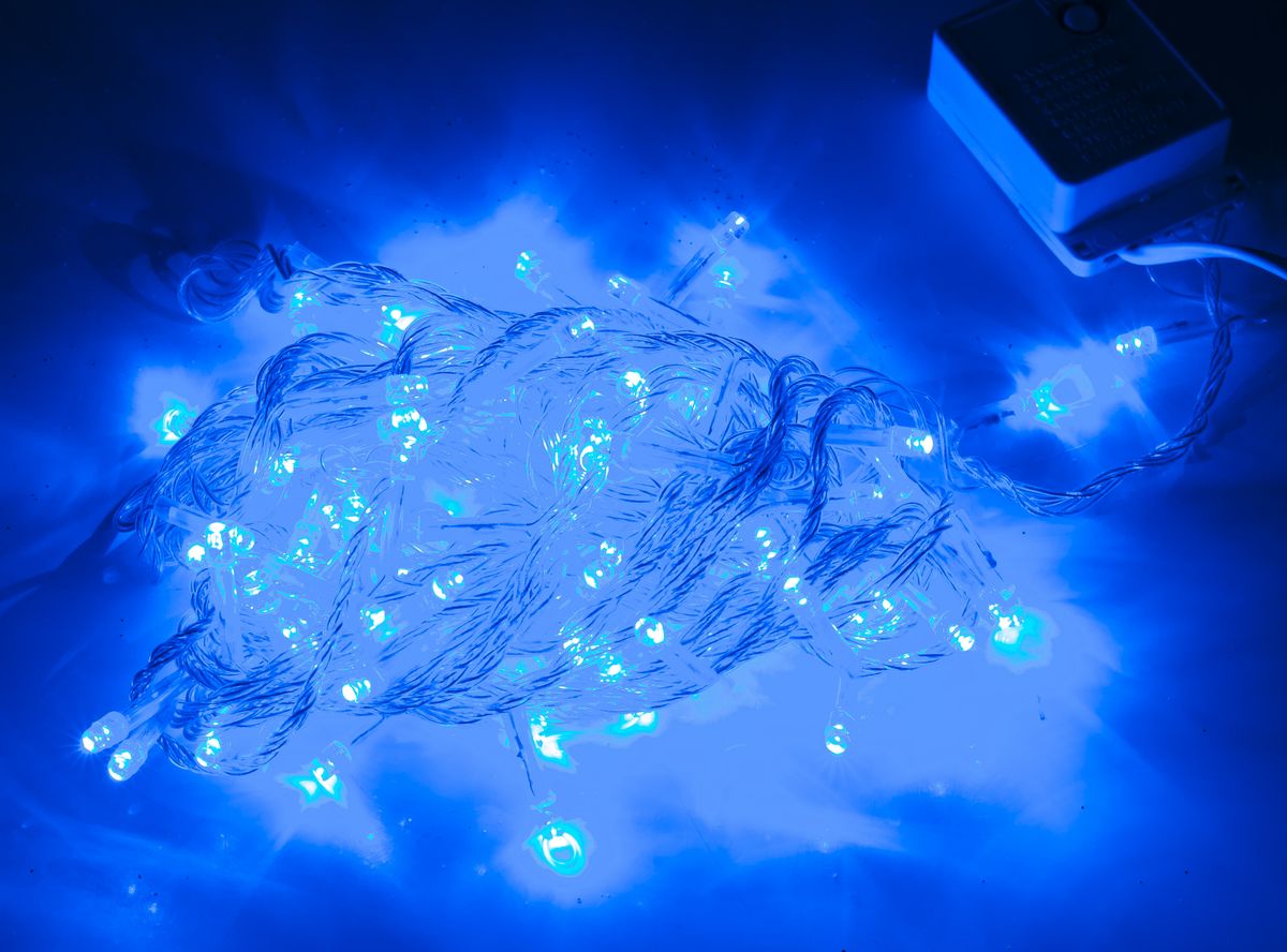 100 LED, синий (прозрачный провод) (1110-02)
