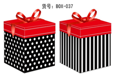 Коробка-бокс разборная 15 x 15 x 15см (12шт/уп) Unison (DV-2168 S)