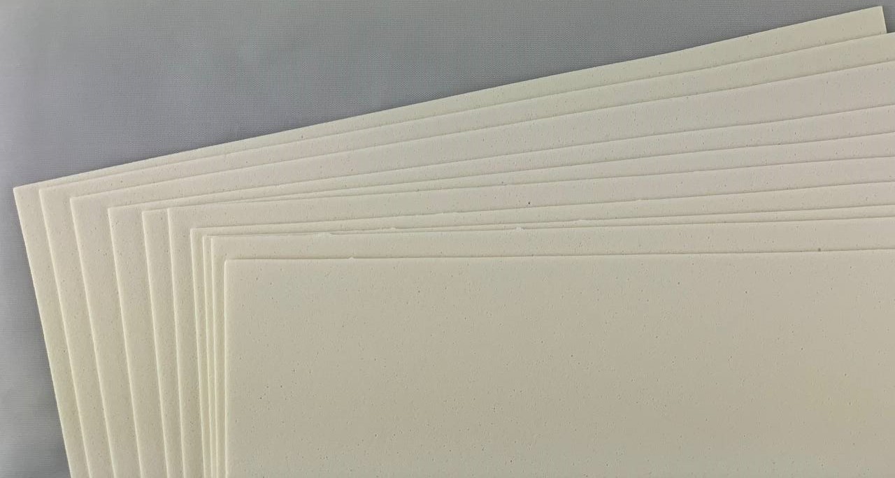 Фоаміран 20 х 30см, 1,5мм, 10 аркушів, молочний Білий Без бренду (15A4-7021)