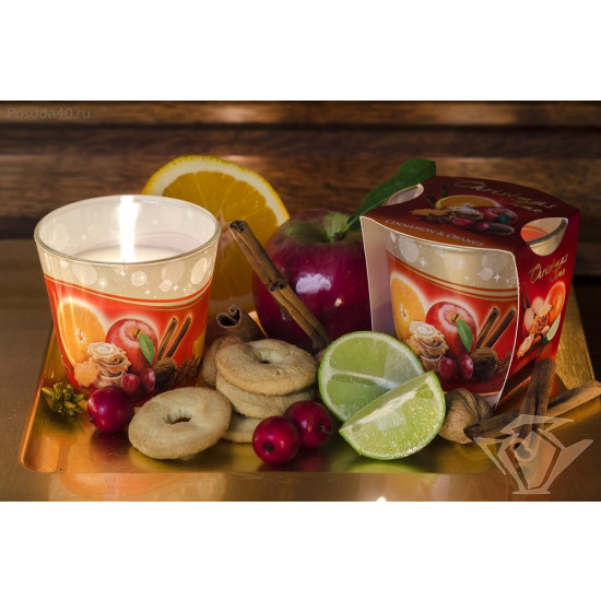 Свеча ароматизированная "Christmas Time" (корица и яблоко) 8 см Красный Bartek Candles (12553 Apple)