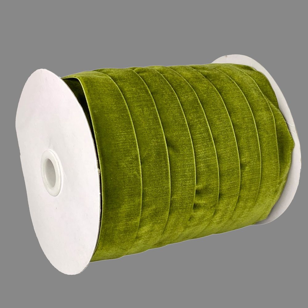 Бархатная лента  2,5 см х 50 ярдов Зеленый Marill (D00825- С  56)