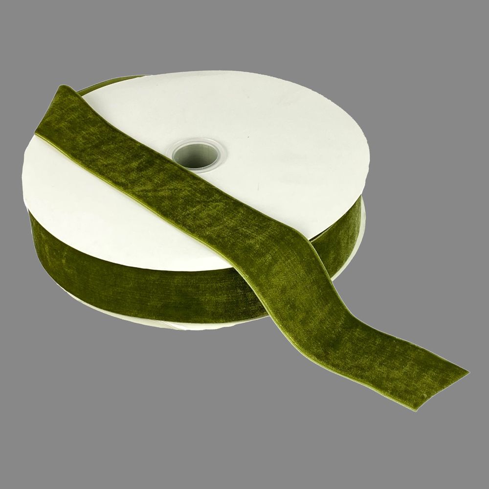 Бархатная лента  4 см (±5мм) х 30 ярдов Зеленый Marill (D00840- C 56)