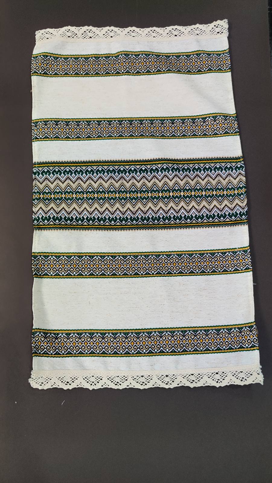 Декор для пасхальной корзины - салфетка 0,60 х 35см (DGC-200)