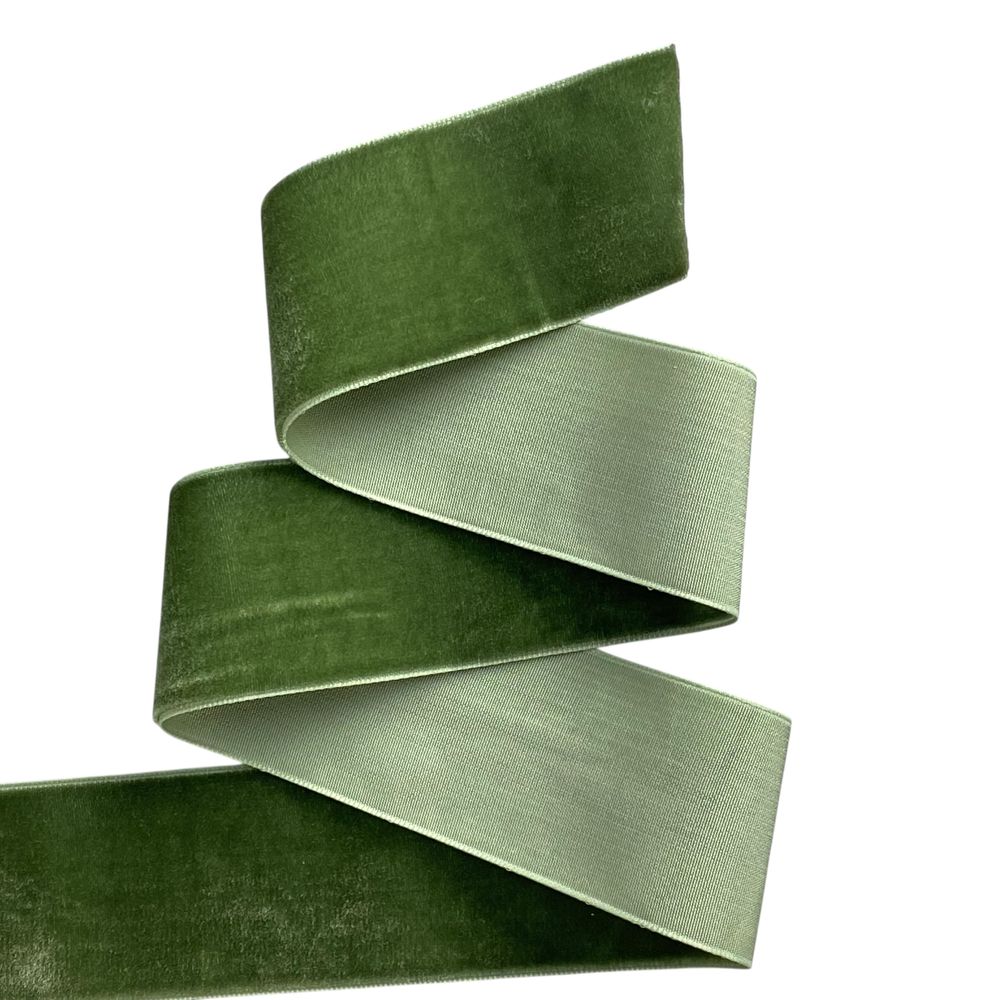 Бархатная лента  4 см (±5мм) х 30 ярдов Зеленый Marill (D00840- C 41)