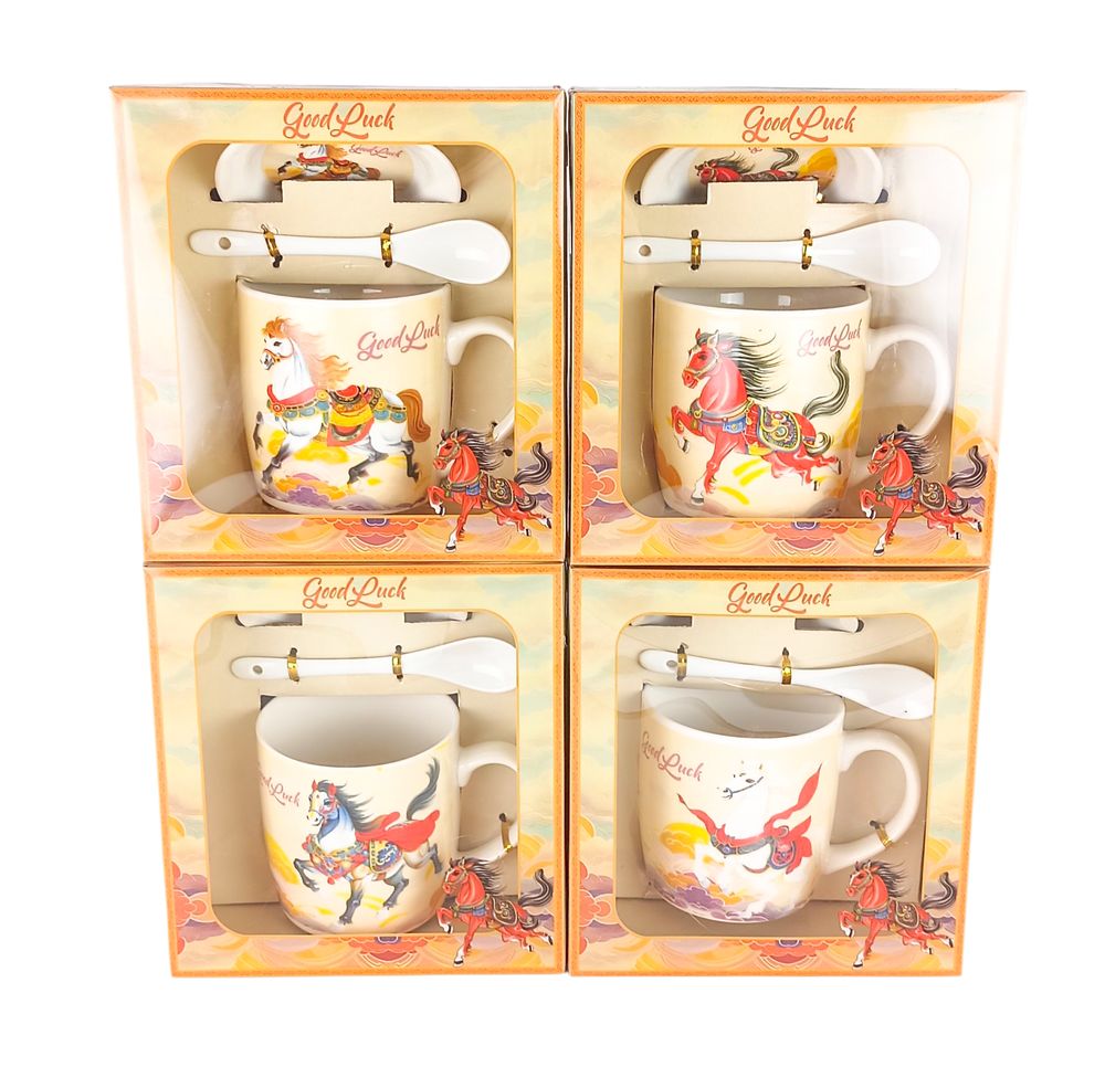 Чашка керамическая 350мл "Красивая Лошадь" с блюдцем, ложкой, в подарочной упаковке (НК-2354)