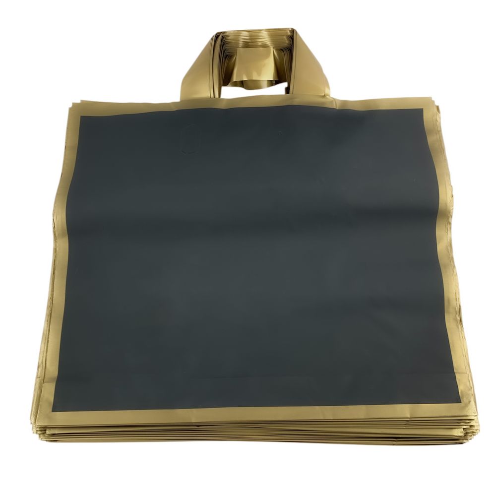 Пакет поліетиленовий з ручкою, 35 х 30 х 6.5см 50шт/уп Чорний (10801 black-gold)