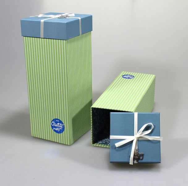 Подарочная коробка квадратная T446-2 (T446-2)