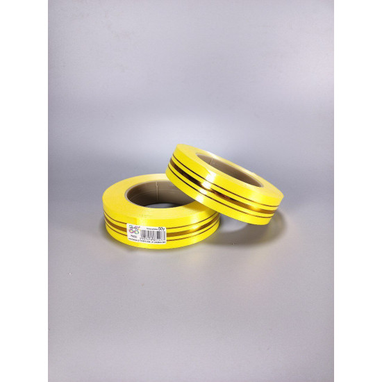 Лента пластиковая 3см, 50 ярд,  желтая  3 золотых полосы (PAS30- yellow)