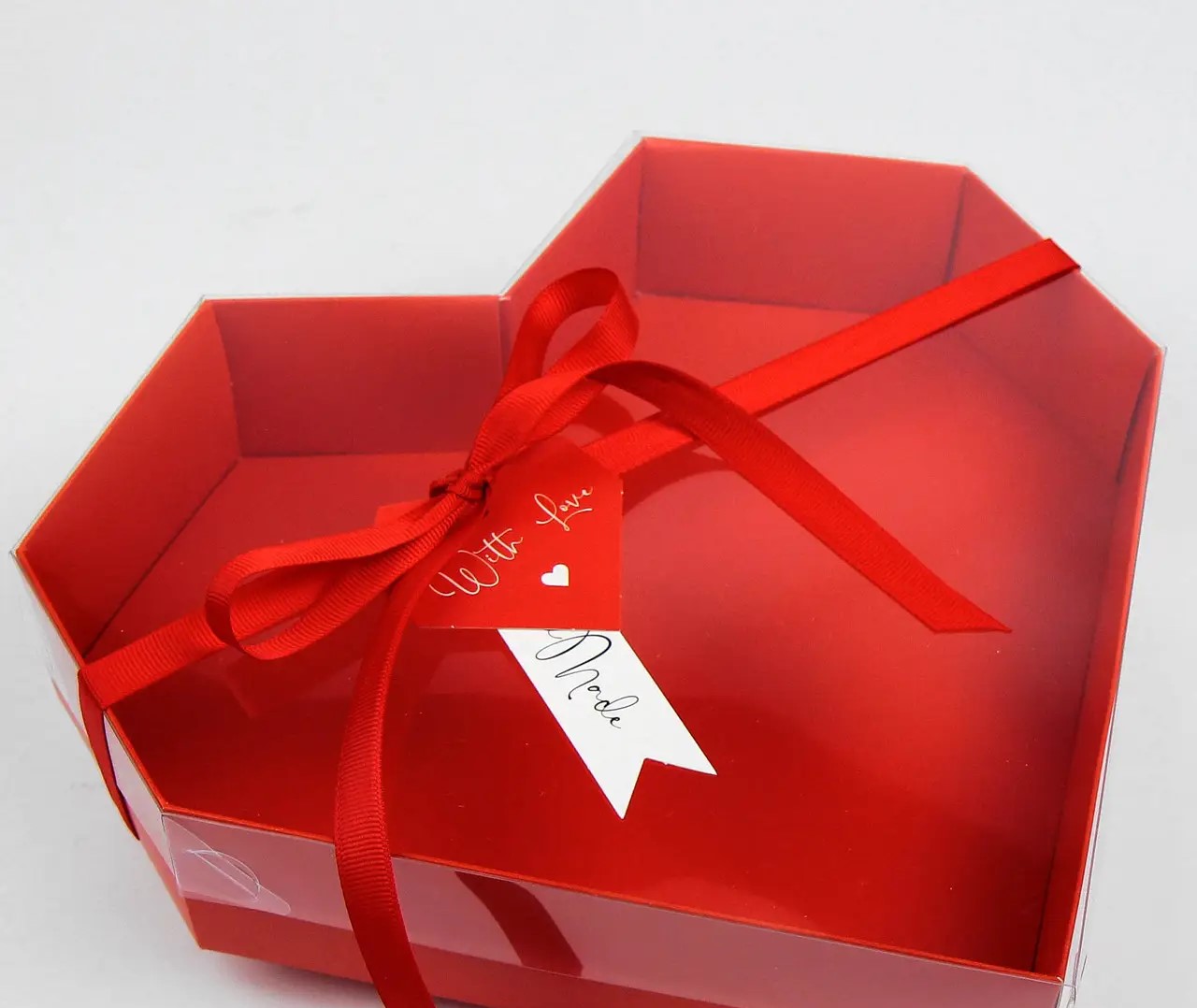 Коробка розкладна Серце з прозорою кришкою 23 х 23 х 6см Червоний (010-27 M -red)