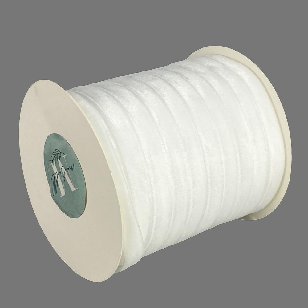 Оксамитова стрічка  1,0 см х 50 ярдів Білий Marill (D00810- C 01)
