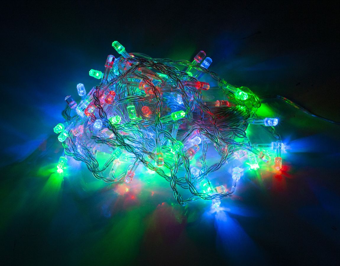 Гирлянда бахрома  LED  рубин (провод прозрачный + переходник 3м) Разноцветный Unison (B 1-6)