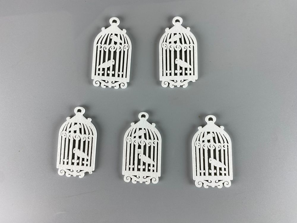 Деревянная клетка с попугаем  5 х 6см, белая, 5шт (TK-021)