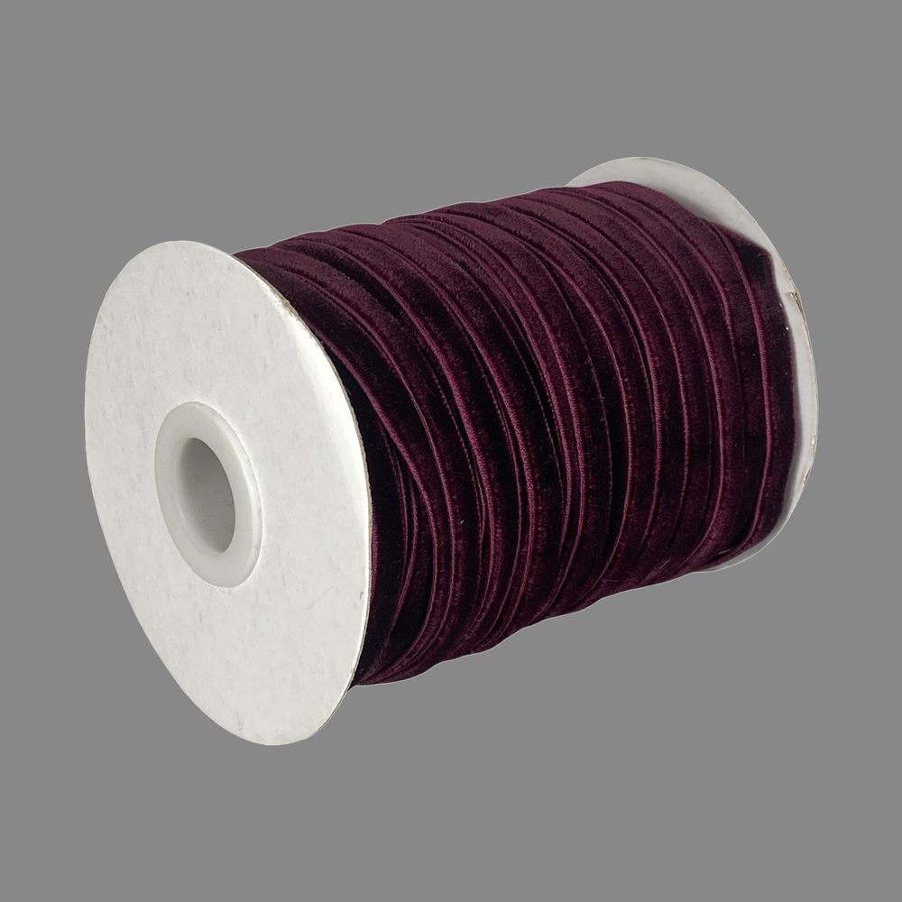 Бархатная лента  0,6 см х 50 ярдов Marill (D00806- C 84)