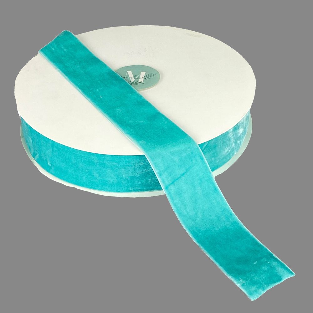 Бархатная лента  4 см (±5мм) х 30 ярдов Marill (D00840- C 30)