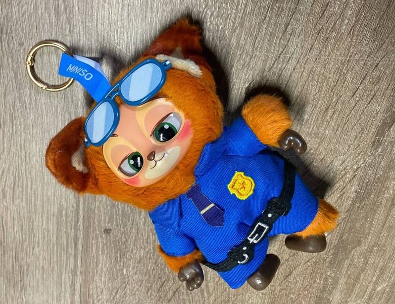 Мягкая игрушка-сюрприз Зоотрополис в коробочке, 16 х 11 х 6см Разноцветный MINISO (757-9)