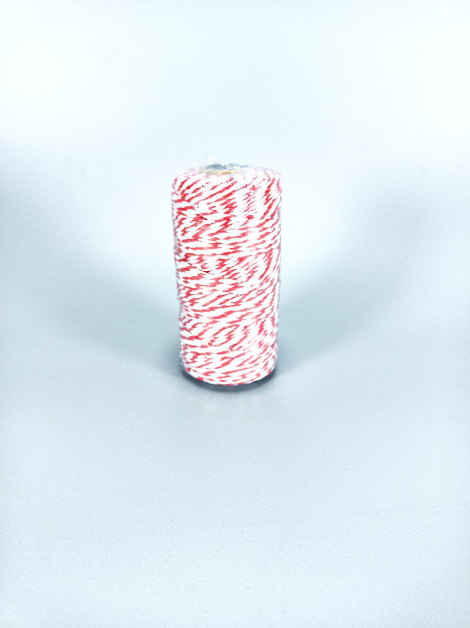 Бечевка декоративная 2мм х 100м 80г Розовый Unison (D02901 -white red)